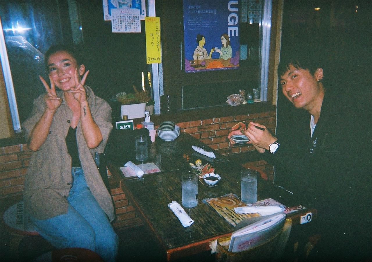 Izakaya hopping tour Aya with guest