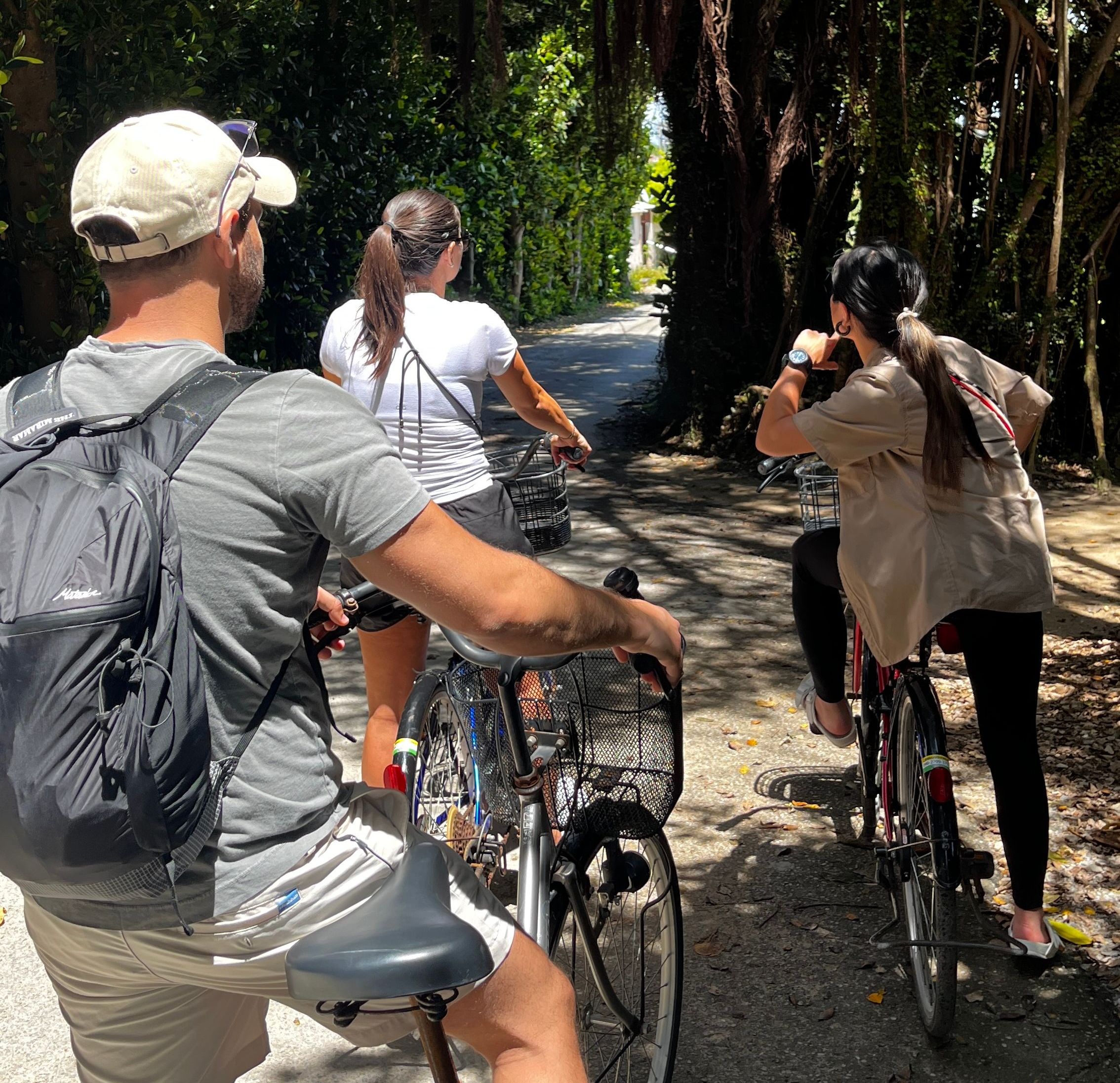 yumi and clients on bike tour