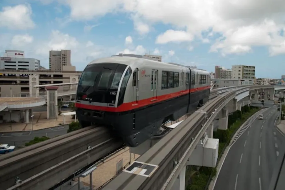 Yui Rail monorail