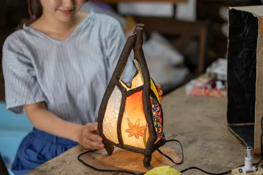 lantern making